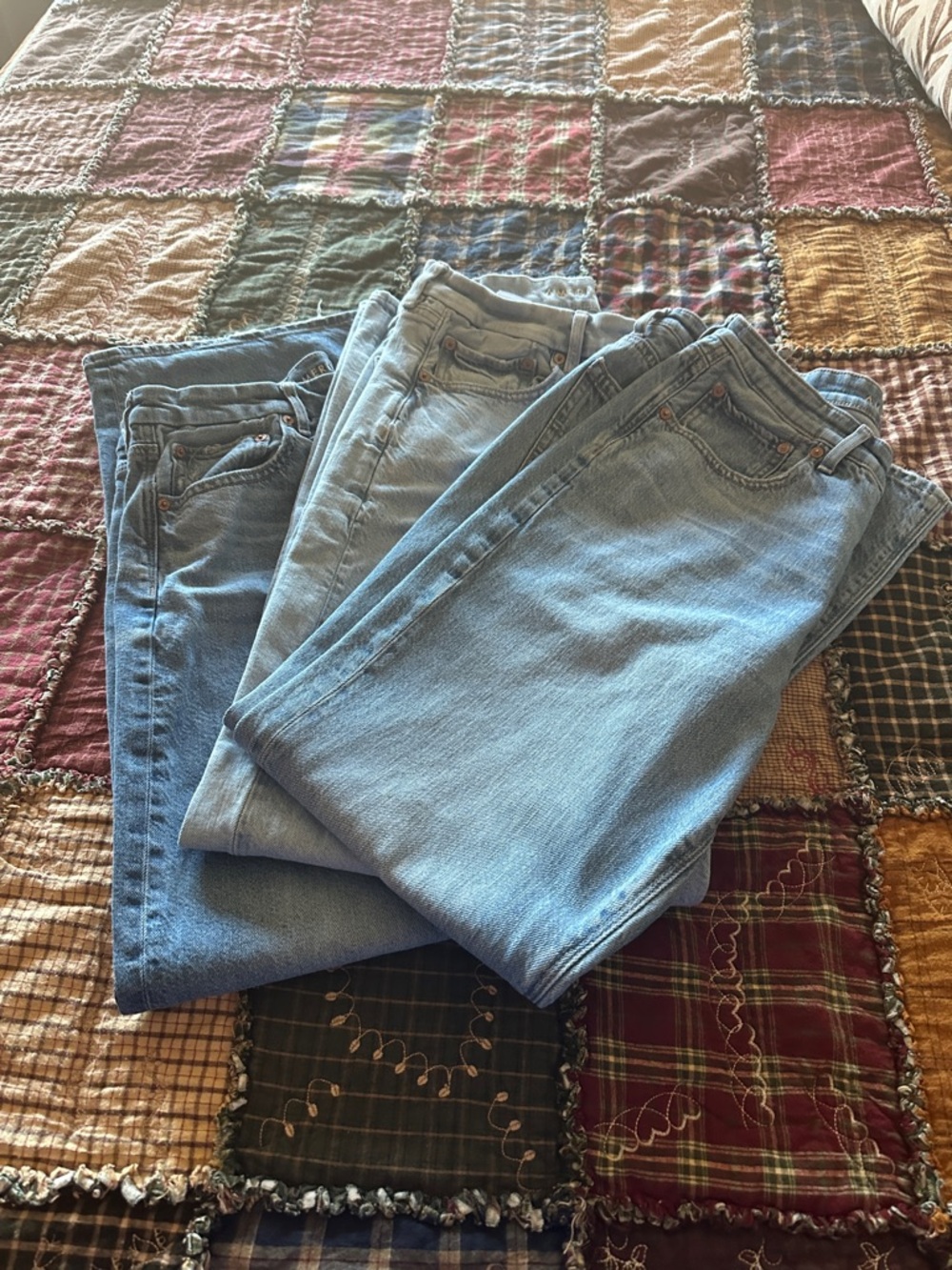 Bundle of 3 American Eagle Jeans